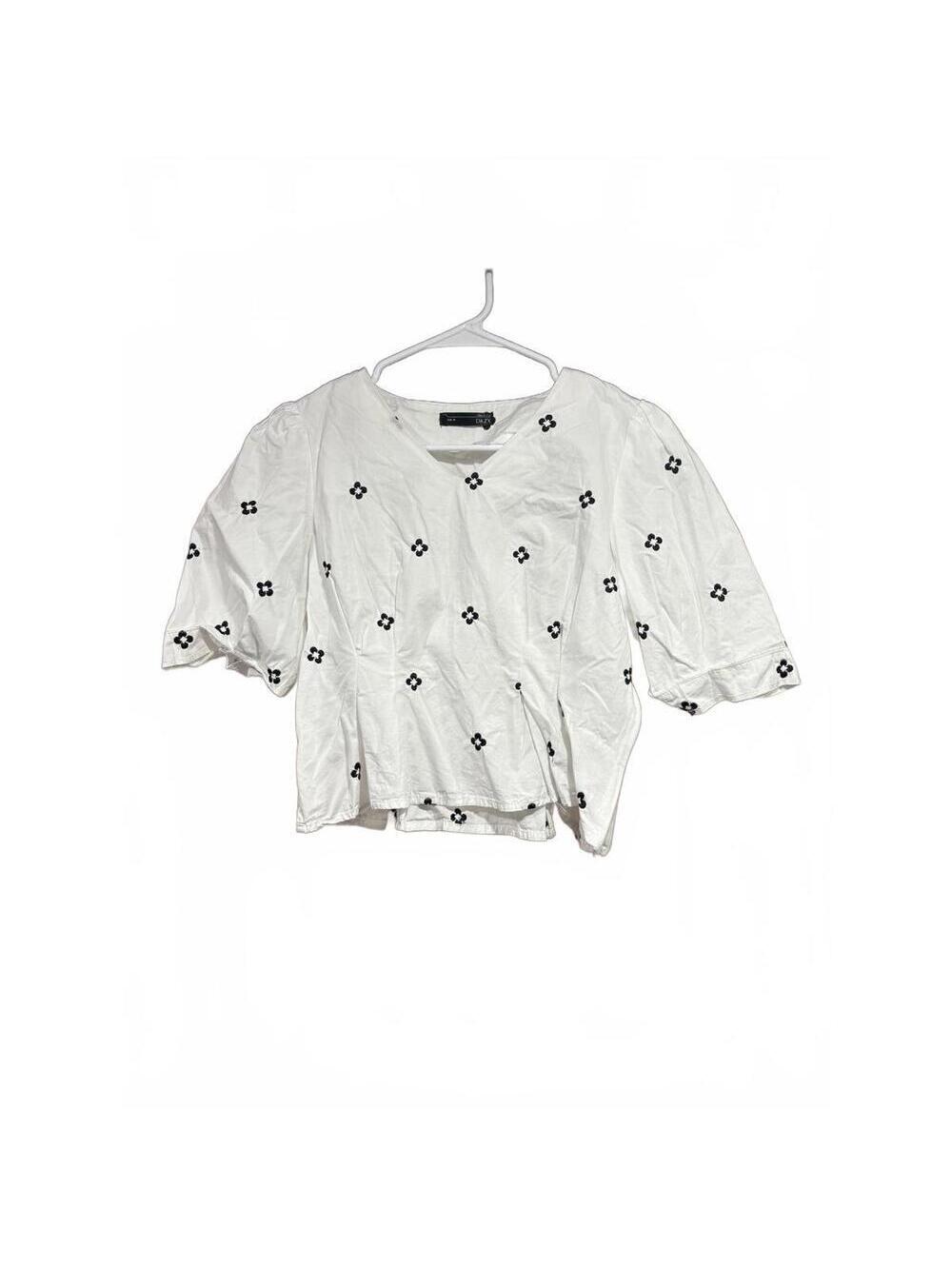 DAZY White Embroidered Puff Sleeve Top Size M